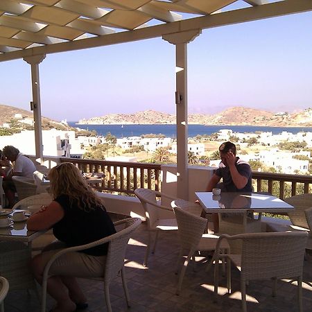 Homer'S Inn Hotel Chora Exterior foto