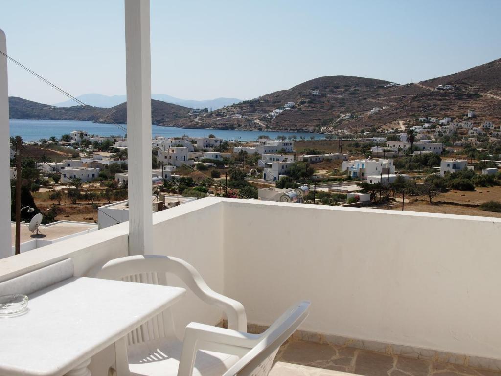 Homer'S Inn Hotel Chora Exterior foto