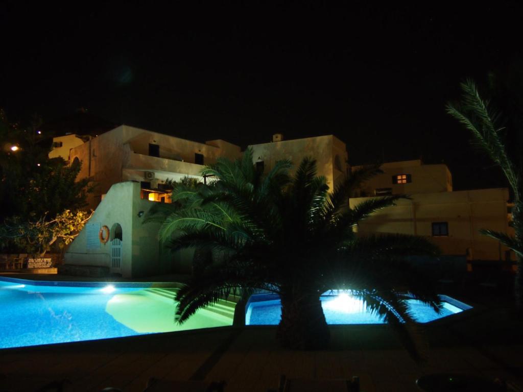 Homer'S Inn Hotel Chora Exterior foto